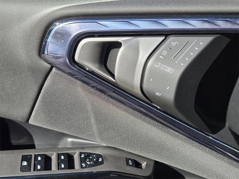 New 2026 BMW X3 xDrive30 w/ M Sport Package image 24