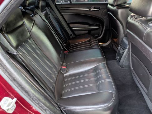 Used 2023 Chrysler 300 S image 26