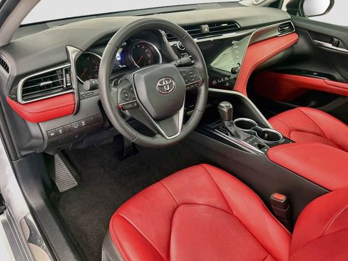 Used 2020 Toyota Camry XSE w/ Protection Package (Q2) FWD image 9
