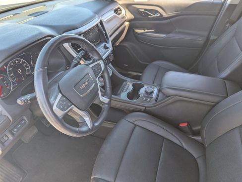 Used 2023 GMC Acadia SLT w/ Technology Package image 22