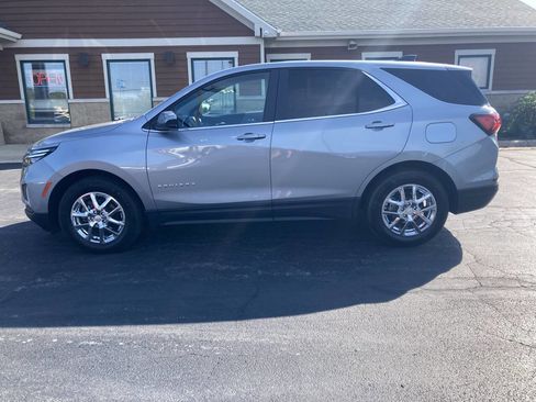 Used 2023 Chevrolet Equinox LT image 6
