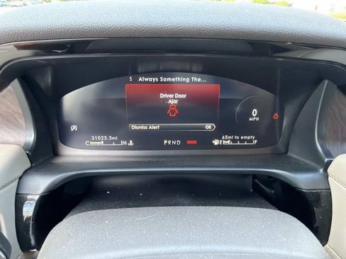 Used 2023 Lincoln Aviator Reserve w/ Equipment Group 201A RWD image 32
