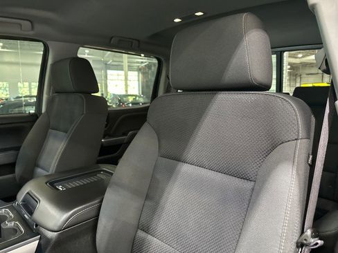 Used 2017 Chevrolet Silverado 1500 LT w/ LT Fleet Plus Package AWD/4WD image 40