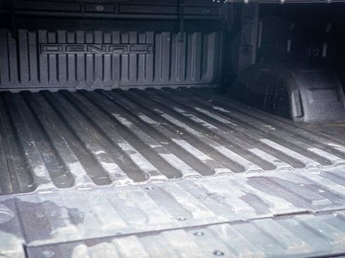 Used 2021 GMC Sierra 1500 Denali w/ Denali Ultimate Package image 11