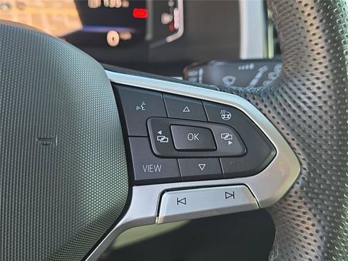 Used 2023 Volkswagen Atlas SEL R-Line AWD/4WD image 26