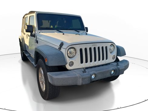 Used 2018 Jeep Wrangler Unlimited Sport S AWD/4WD image 1