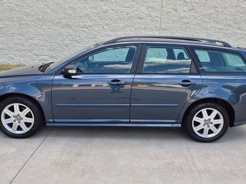 Used 2007 Volvo V50 2.4i FWD image 6