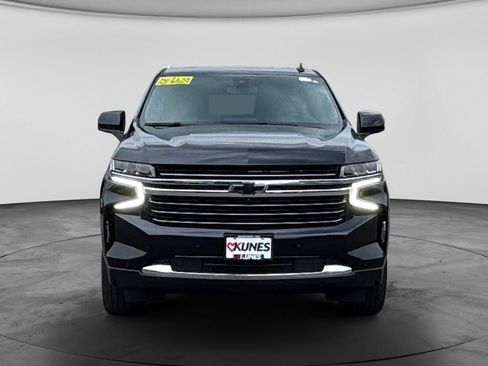 Used 2022 Chevrolet Tahoe LT w/ LT Signature Package AWD/4WD image 2