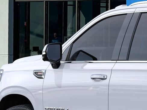 New 2026 GMC Yukon XL Denali RWD image 12