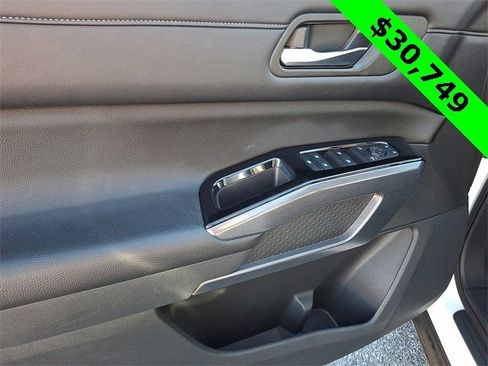 Used 2023 Nissan Pathfinder SL w/ SL Premium Package image 13