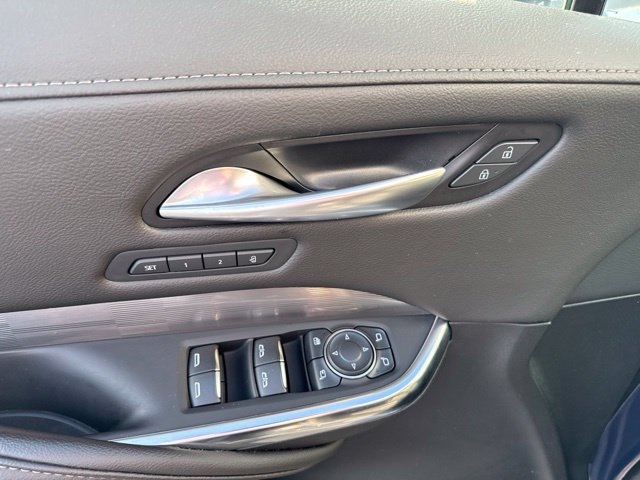 Used 2025 Cadillac XT4 Premium Luxury AWD/4WD image 19