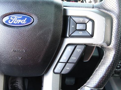 Used 2018 Ford F150 Raptor w/ Equipment Group 802A Luxury image 23