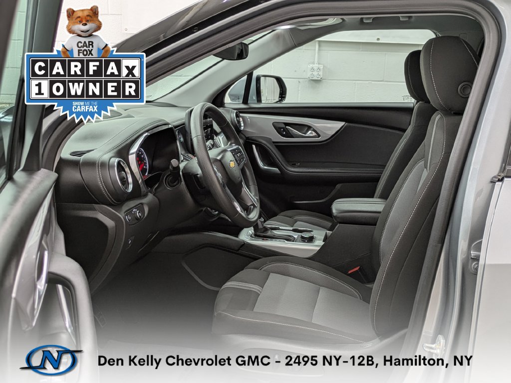 Used 2025 Chevrolet Blazer LT AWD/4WD image 3