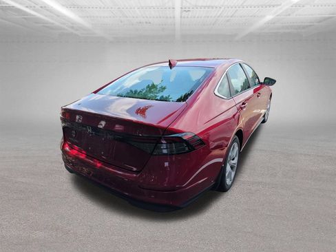 Used 2023 Honda Accord LX image 17