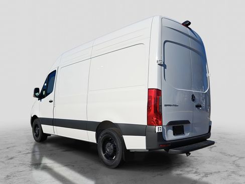 New 2026 Mercedes-Benz Sprinter 2500 image 7
