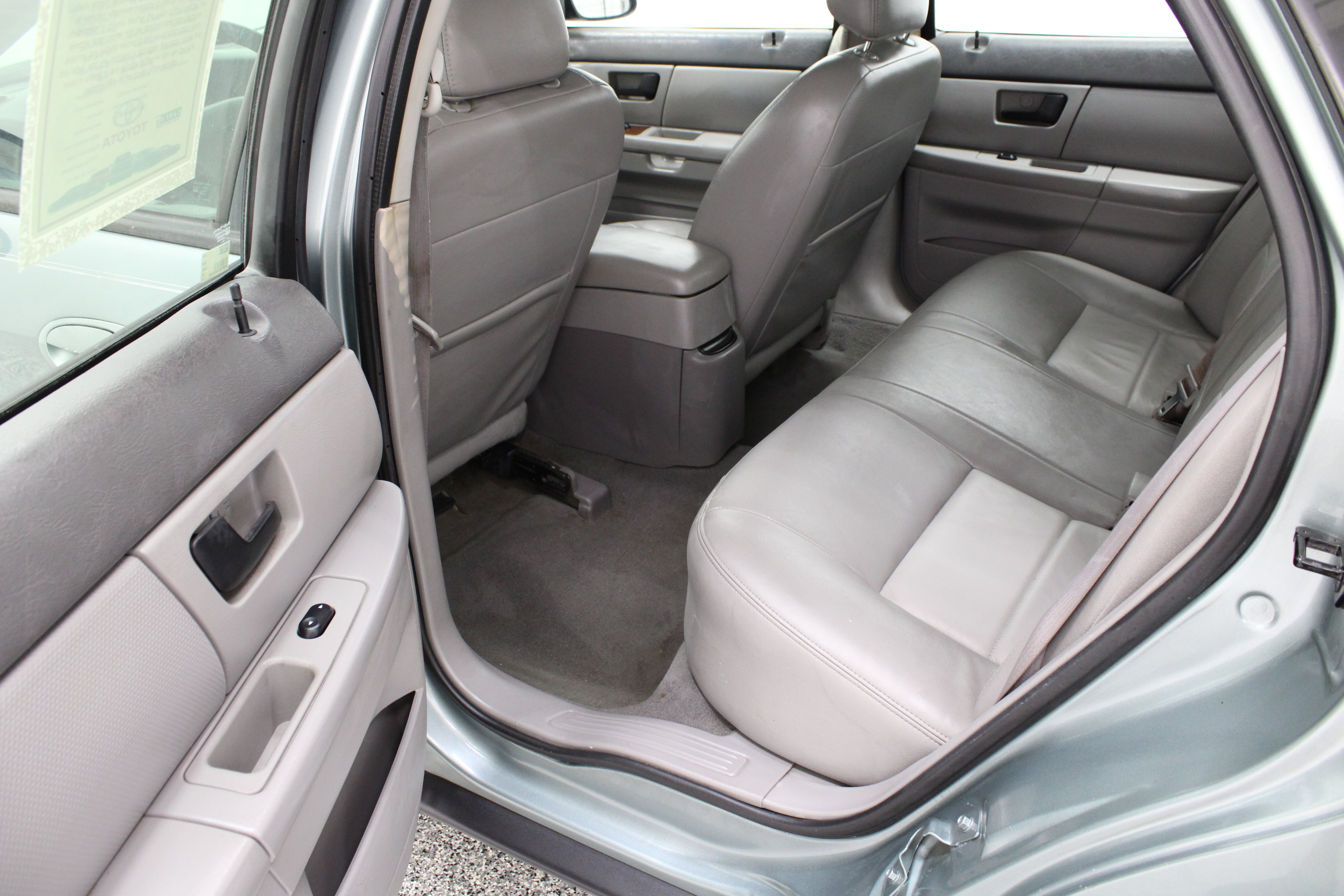 Used 2006 Ford Taurus SEL FWD image 22