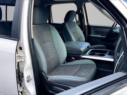 Used 2017 RAM 1500 Big Horn image 27