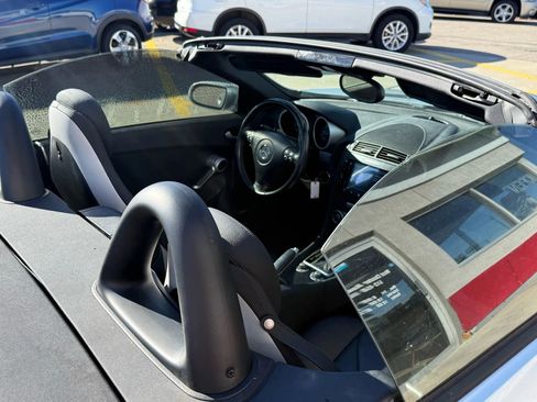 Used 2005 Mercedes-Benz SLK 350 image 19
