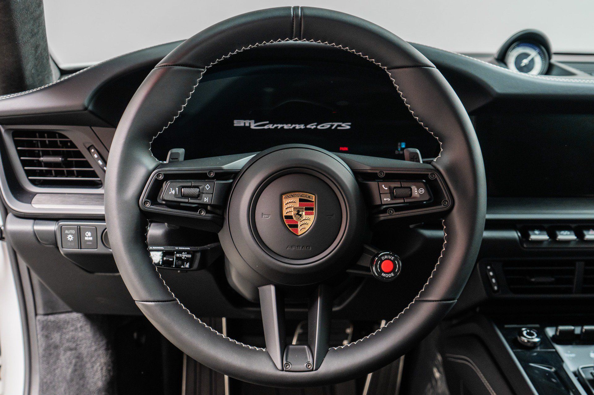 Used 2026 Porsche 911 Carrera 4 GTS AWD/4WD image 15