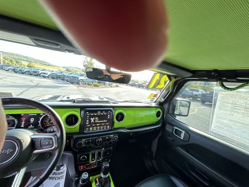 Used 2021 Jeep Wrangler Rubicon image 19