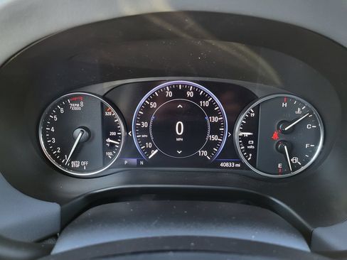 Used 2024 Buick Enclave Premium AWD/4WD image 11