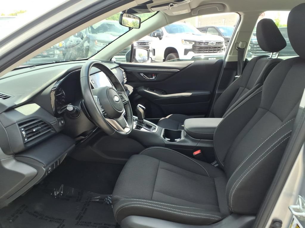 Used 2025 Subaru Legacy Premium AWD/4WD image 9