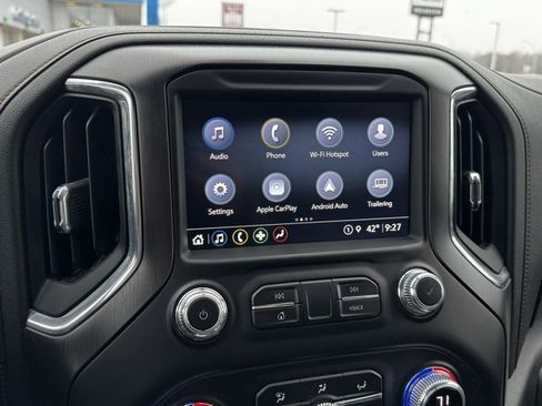 Used 2022 GMC Sierra 2500 AT4 w/ Gooseneck/5TH Wheel Package image 3