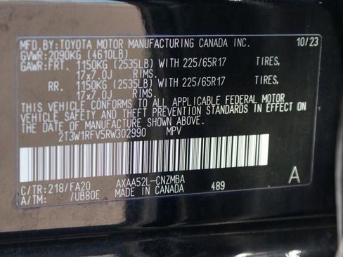 Used 2024 Toyota RAV4 XLE image 24