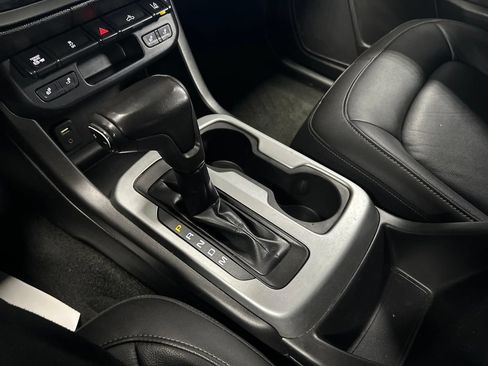Used 2016 Chevrolet Colorado LT w/ Luxury Package, Chrome AWD/4WD image 25