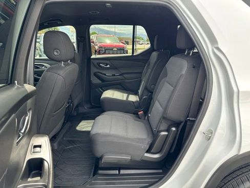 Used 2023 Chevrolet Traverse LT w/ Midnight/Sport Edition AWD/4WD image 14