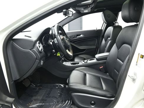 Used 2017 Mercedes-Benz GLA 250 GLA 250 image 12