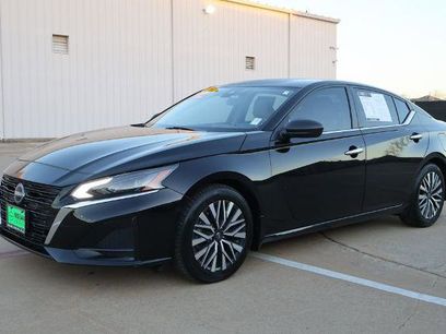 Certified 2024 Nissan Altima 2.5 SV