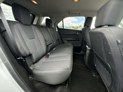 Used 2017 Chevrolet Equinox LT w/ Convenience Package FWD image 24