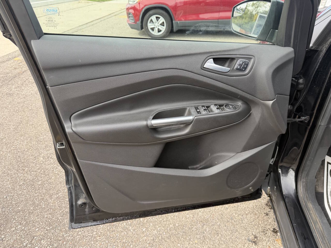 Used 2016 Ford Escape Titanium AWD/4WD image 34