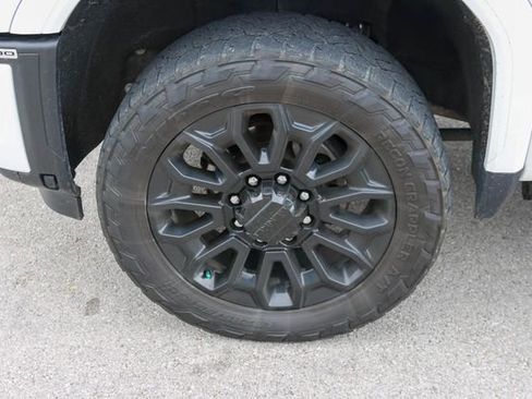 Used 2024 GMC Sierra 2500 Denali Ultimate w/ Max Trailering Package AWD/4WD image 7