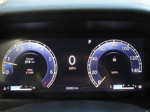 Used 2023 Jeep Grand Cherokee Limited image 37