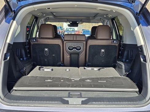 Used 2024 Honda Pilot Elite image 13