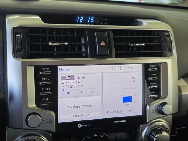 Certified 2022 Toyota 4Runner SR5 AWD/4WD image 17