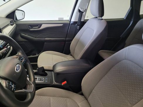 Used 2022 Ford Escape SE FWD image 17