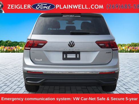Used 2023 Volkswagen Tiguan SE AWD/4WD image 4