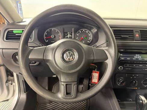 Used 2014 Volkswagen Jetta S FWD image 14