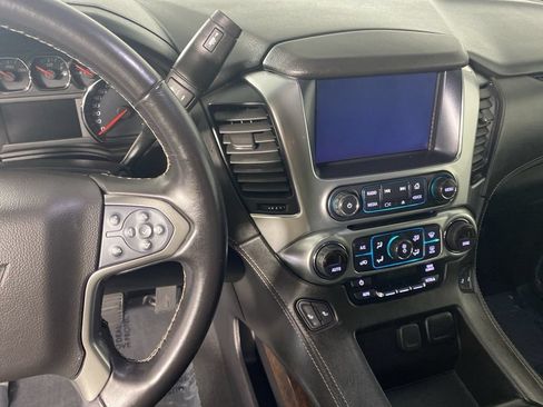 Used 2020 Chevrolet Tahoe LT AWD/4WD image 17