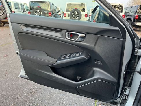 Used 2025 Honda Civic Sport image 20