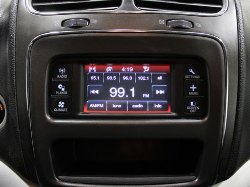 Used 2020 Dodge Journey SE w/ Blacktop Package image 13