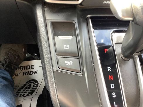 Used 2017 Honda CR-V EX image 39