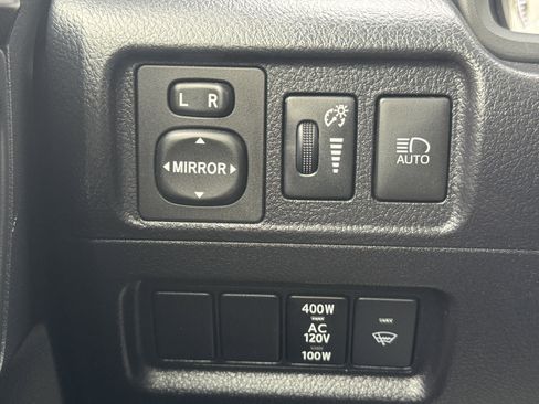 Used 2023 Toyota 4Runner TRD Off-Road Premium w/ Moonroof Package AWD/4WD image 42