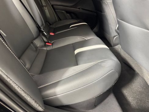 Used 2026 Toyota Camry Hybrid FWD image 30