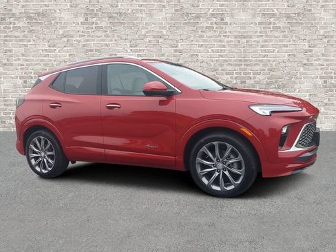 Used 2026 Buick Encore GX Avenir w/ Avenir Technology Package FWD image 1