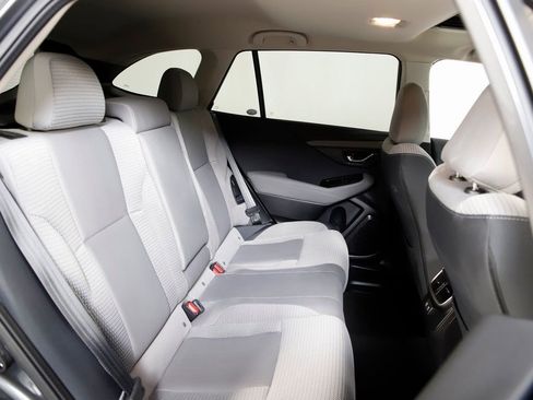 Used 2022 Subaru Outback Premium image 9