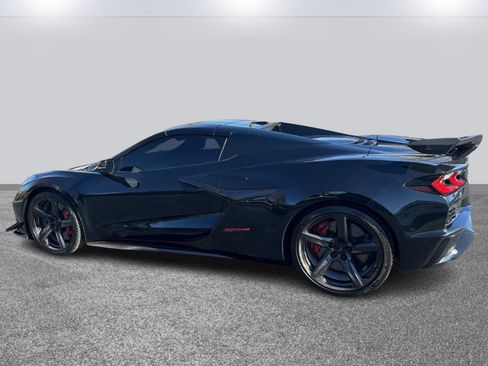 Used 2025 Chevrolet Corvette Z06 image 6